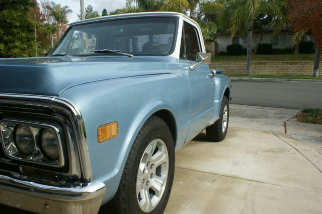 GMC Sierra 1500 1970 image number 16