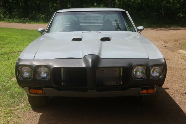 Pontiac GTO 1970 image number 12