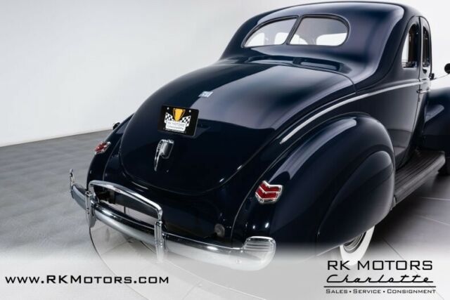 Ford Coupe 1940 image number 16