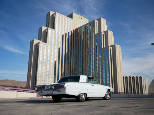 Ford Thunderbird 1965 image number 6