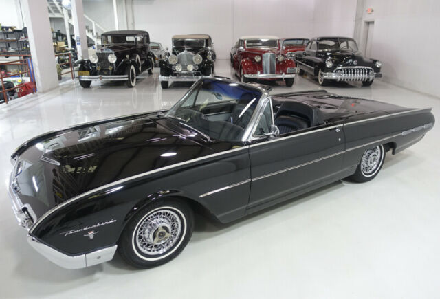 Ford Thunderbird 1962 image number 32