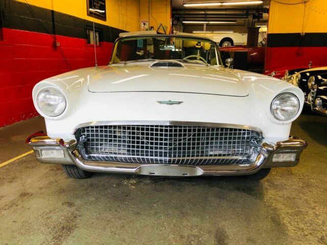 Ford Thunderbird 1957 image number 26