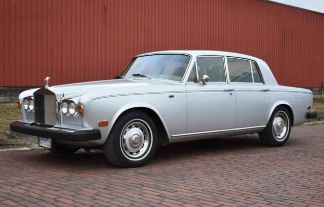 Rolls-Royce Silver Shadow 1976 image number 1