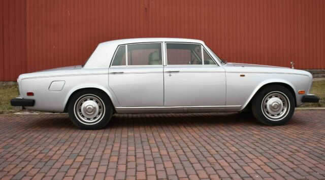 Rolls-Royce Silver Shadow 1976 image number 30