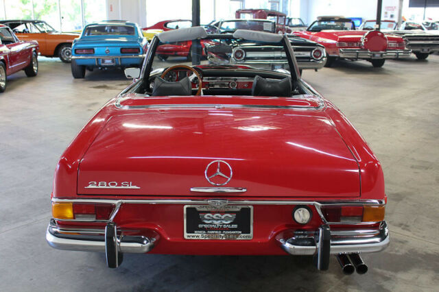 Mercedes-Benz SL-Class 1970 image number 47