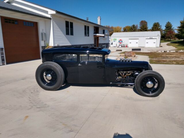 Ford Model A 1929 image number 2