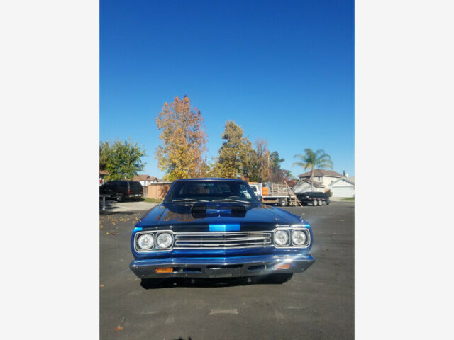 Plymouth Road Runner 1969 image number 18