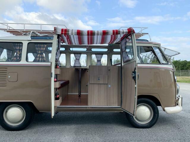 Volkswagen Bus/Vanagon 1974 image number 28