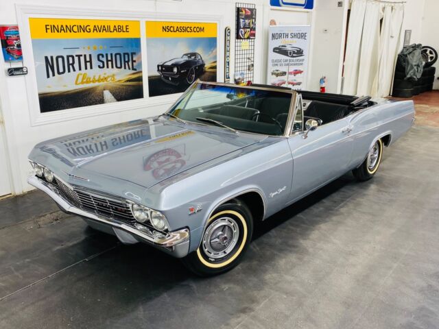 Chevrolet Impala 1965 image number 24