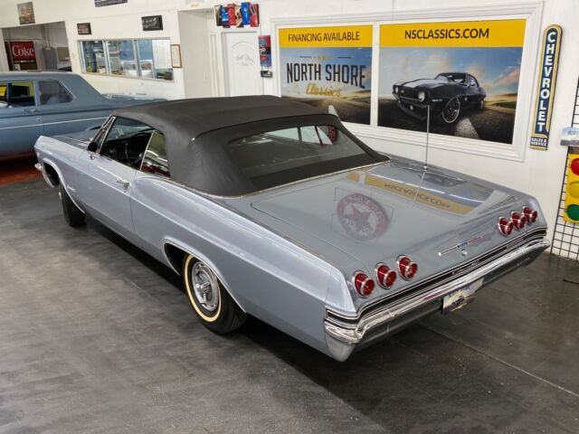 Chevrolet Impala 1965 image number 28