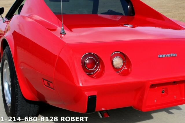 Chevrolet Corvette 1976 image number 7