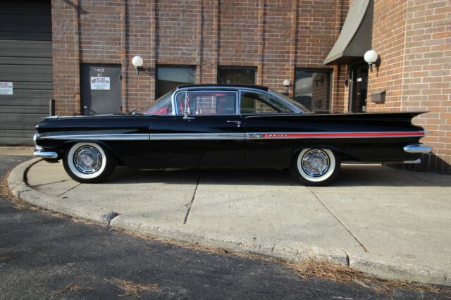 Chevrolet Impala 1959 image number 2