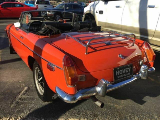 MG MGB 1971 image number 20