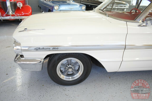 Ford Galaxie 1964 image number 28