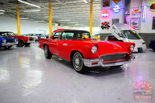 Ford Thunderbird 1957 image number 31