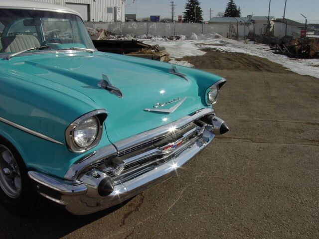 Chevrolet Bel Air/150/210 1957 image number 23