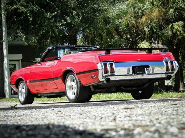 Oldsmobile Cutlass 1970 image number 5