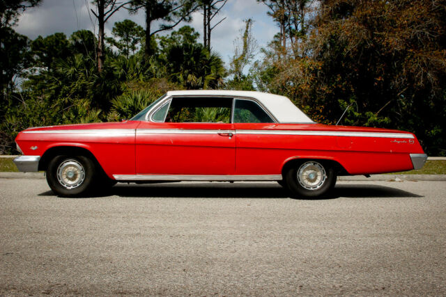 Chevrolet Impala 1962 image number 22