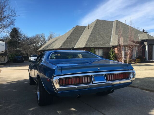 Dodge Charger 1973 image number 12