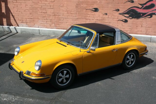 Porsche 911 1972 image number 0