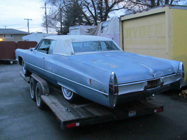 Cadillac Coupe deVille 1967 image number 3