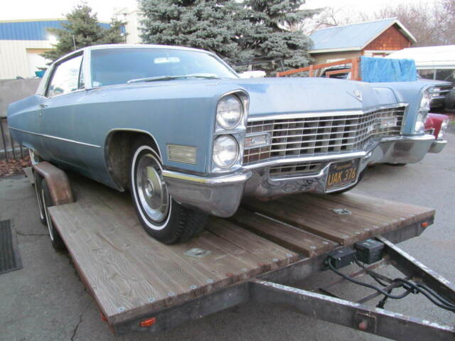 Cadillac Coupe deVille 1967 image number 30