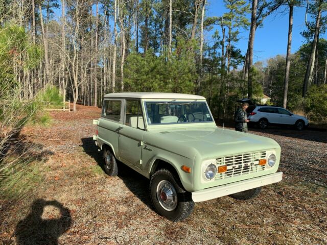 Ford Bronco 1977 image number 22