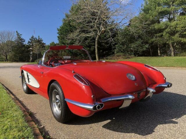 Chevrolet Corvette 1959 image number 7