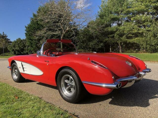 Chevrolet Corvette 1959 image number 8