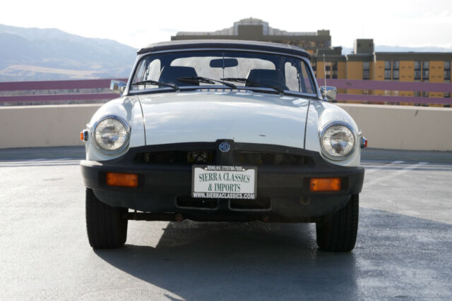 MG MGB 1978 image number 13