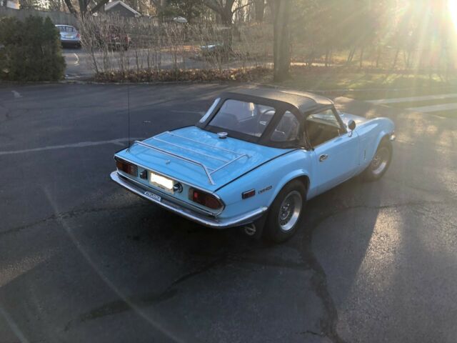 Triumph Spitfire 1973 image number 24