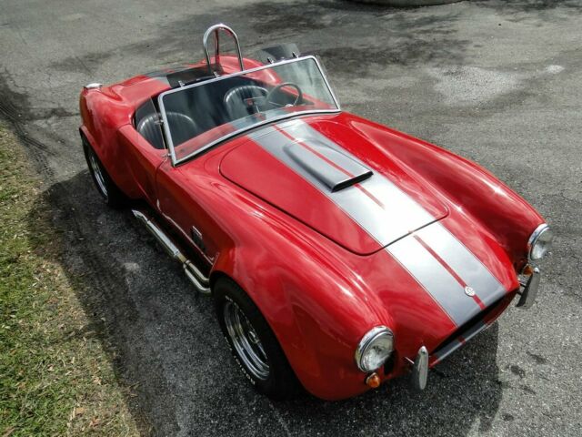 AC Cobra 1967 image number 17