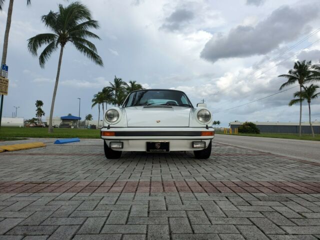 Porsche 911 1976 image number 25