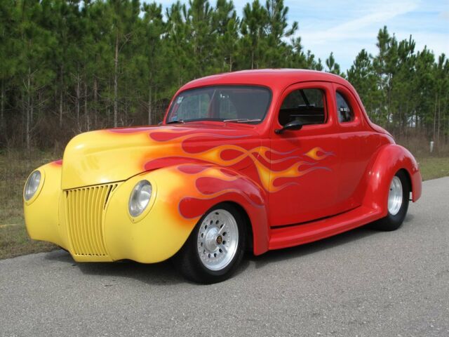 Ford Coupe 1939 image number 0