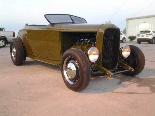 Ford Roadster 1932 image number 18