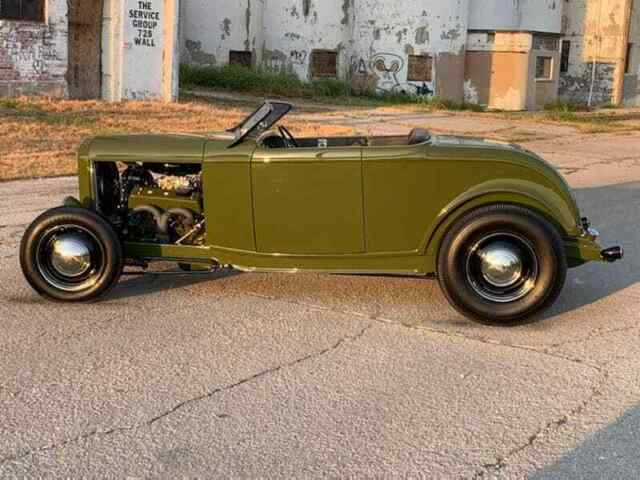 Ford Roadster 1932 image number 23