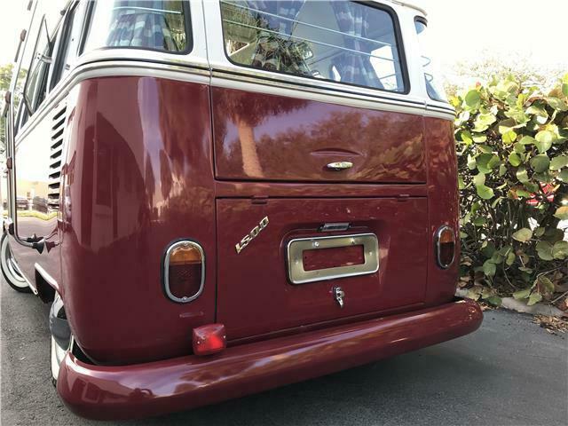 Volkswagen Bus/Vanagon 1970 image number 20