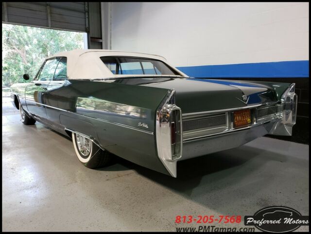 Cadillac DeVille 1965 image number 11