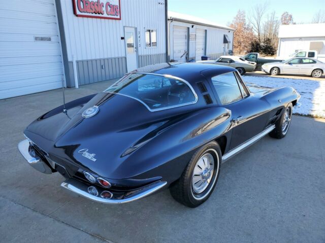 Chevrolet Corvette 1964 image number 29