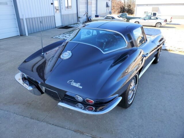 Chevrolet Corvette 1964 image number 31