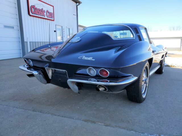 Chevrolet Corvette 1964 image number 32