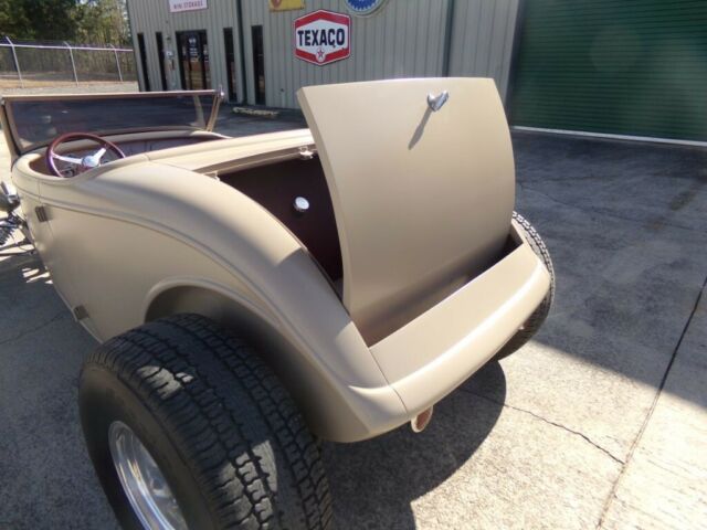 Ford Roadster 1933 image number 33