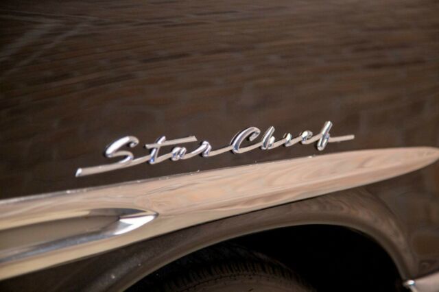 Pontiac Star Chief 1957 image number 34