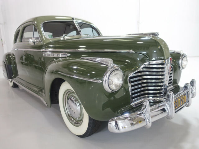 Buick Eight Special Series 40 1941 image number 2