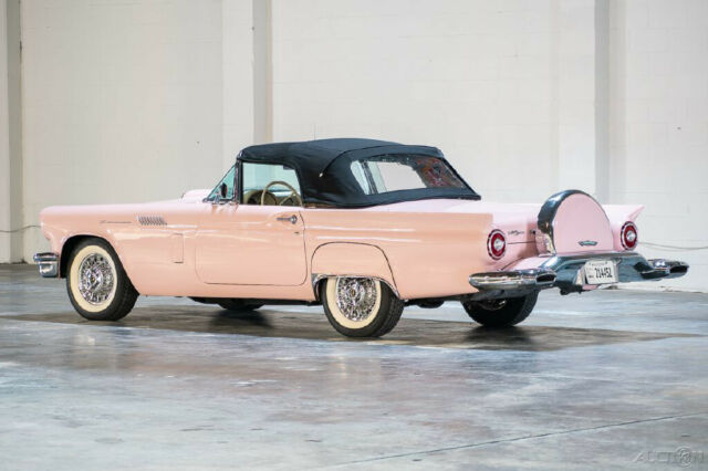 Ford Thunderbird 1957 image number 32