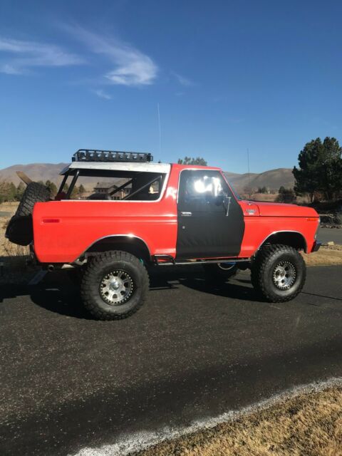 Ford Bronco 1978 image number 0