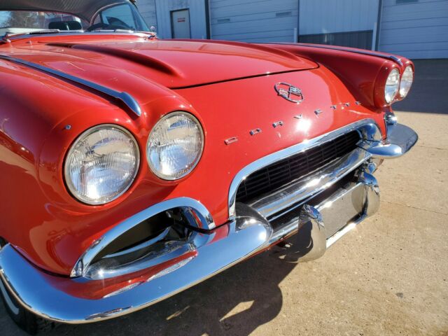 Chevrolet Corvette 1962 image number 29