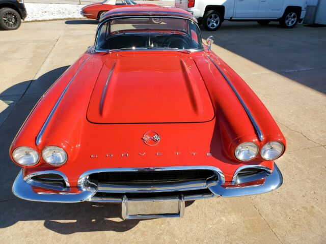 Chevrolet Corvette 1962 image number 4