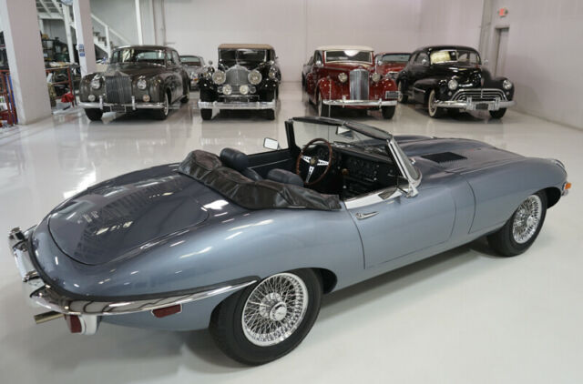 Jaguar E-Type 1969 image number 7