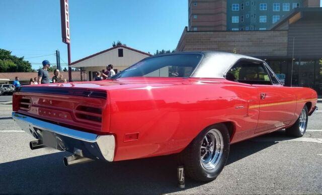 Plymouth Road Runner 1970 image number 31